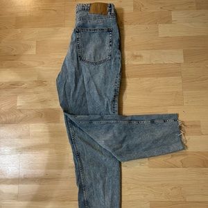 H&M mom jeans